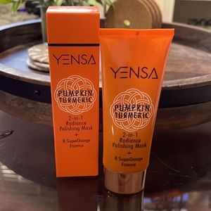 YENSA Pumpkin Turmeric 2-in-1 Radiance Polishing Mask     2.5fl oz/70 ml